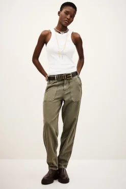 CYNDA top sans manches